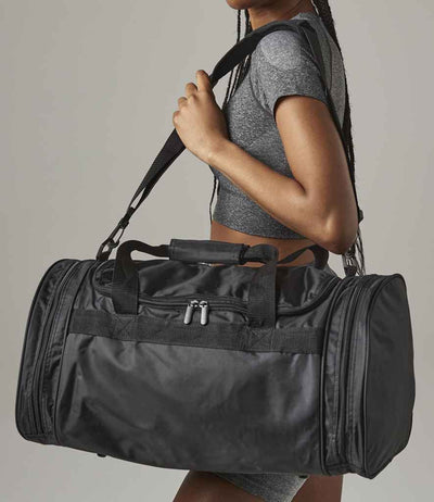 M21 Sports Holdall